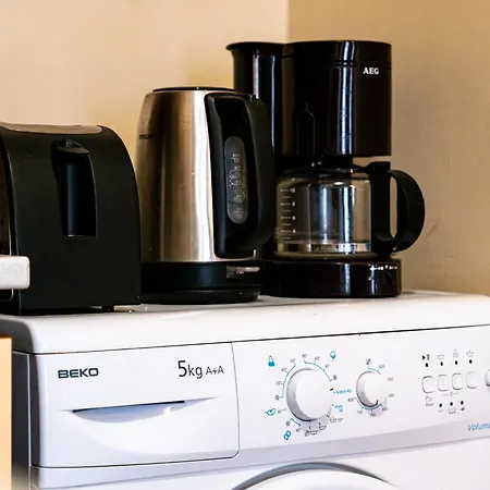 Primrose With Free Parking Apartment *