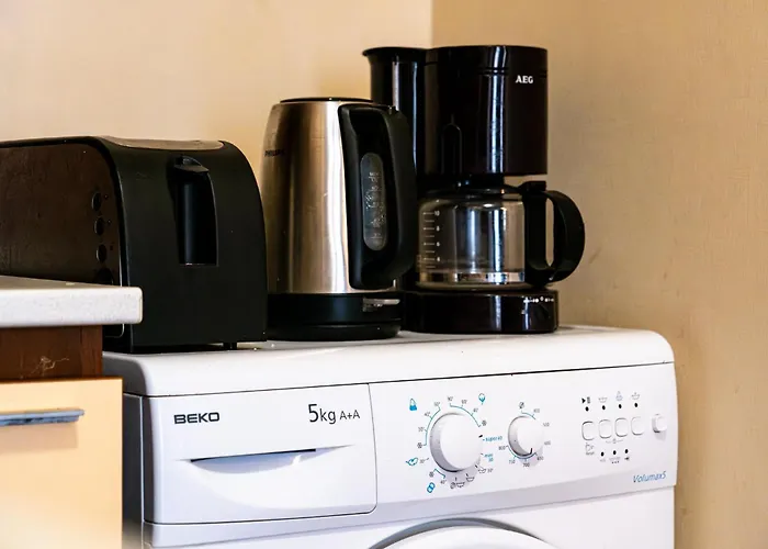 Primrose With Free Parking Apartment *